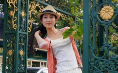 欧美亲胸揉胸膜下刺激免费视频